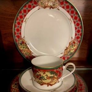 Noritake Royal Hunt Christmas China